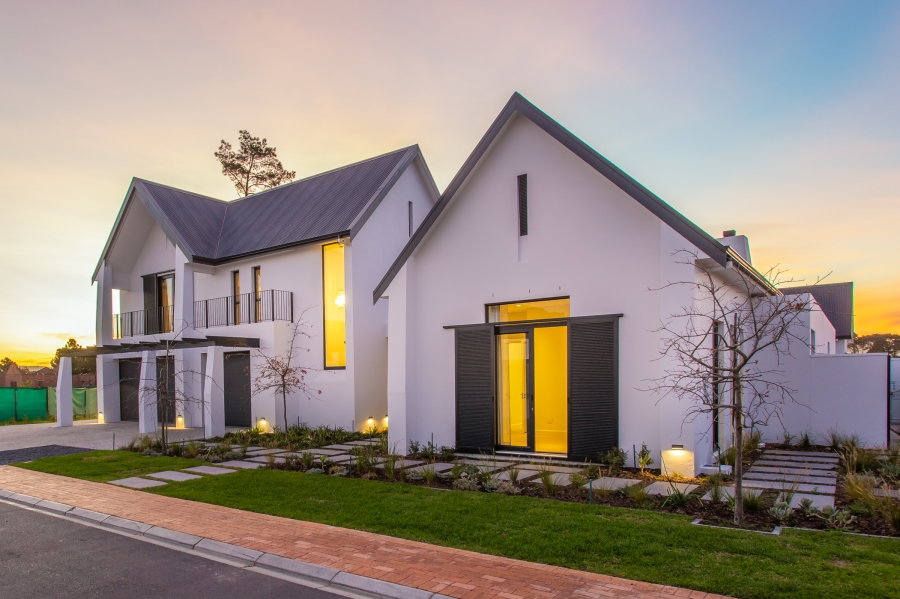 5 Bedroom Property for Sale in Pearl Valley at Val de Vie Western Cape